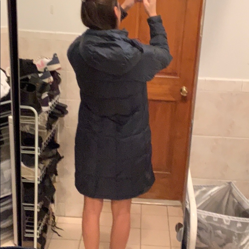 The North Face Navy Long Women’s Puffer - Picture 6 of 6